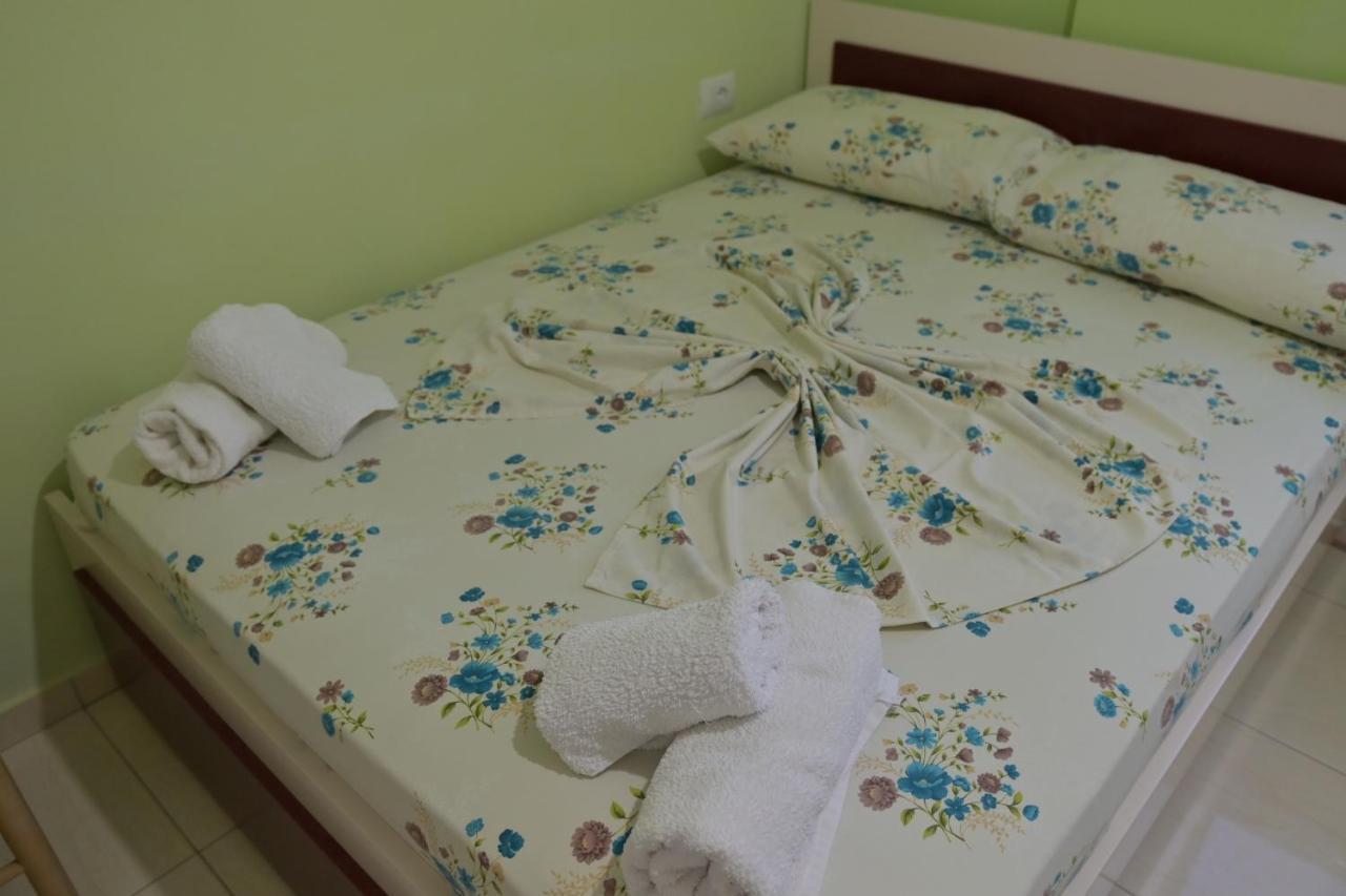 Mana Apartments Ксамил Экстерьер фото