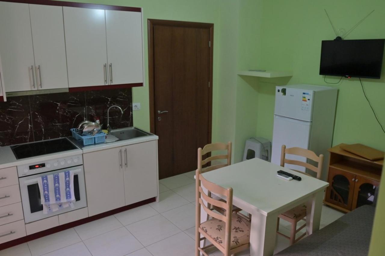 Mana Apartments Ксамил Экстерьер фото